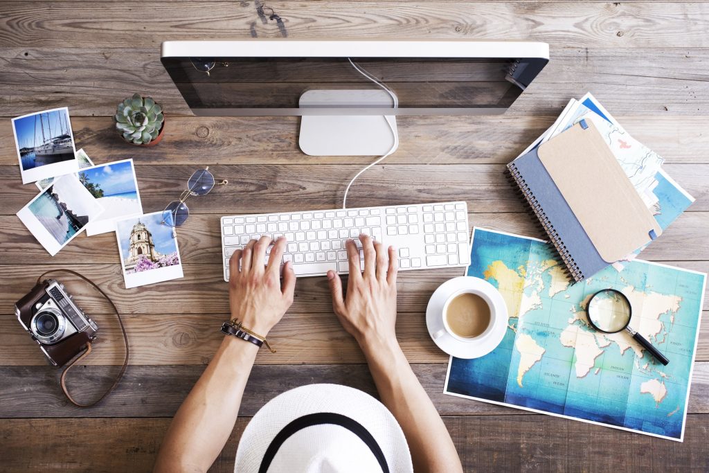 كيف اسوي موقع حجوزات سفر؟ - سيرف فايف لخدمات تصميم وبرمجة المواقع